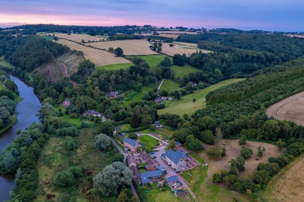 Cosy Cottage On Banks Of River Wye Foy 외부 사진
